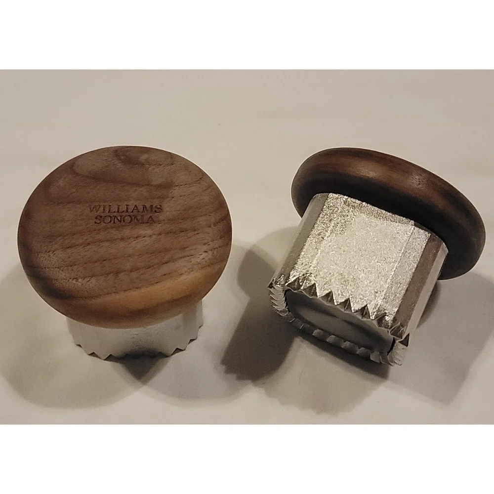 WILLIAMS SONOMA Set 2 Ravioli Compression Square Stamps Wood Handled Pasta Press